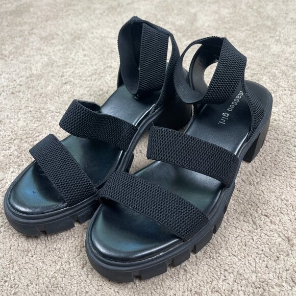 Madden Girl Chunky Platform Sandals Women Size 9 Black Lug Soles Strappy Y2K 90s - Picture 1 of 11
